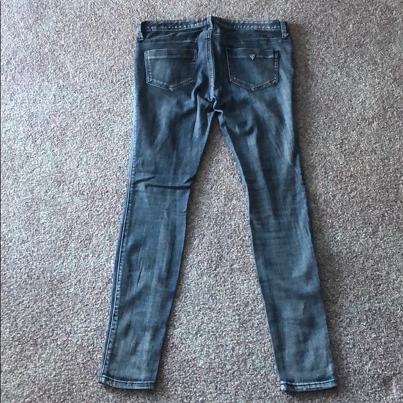 Guess low rise jeggings - Picture 3 of 4